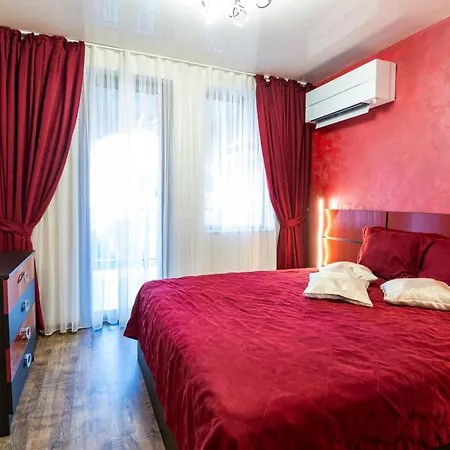 Luxe Grand Monastery In Apartament *